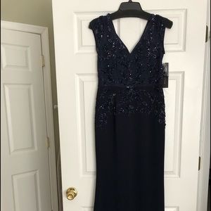 Aidan Mattox midnight blue gown Size 4